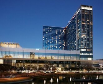 Marriott Marquis to DC Airports