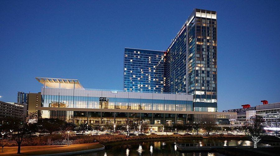 Marriott Marquis to DC Airports